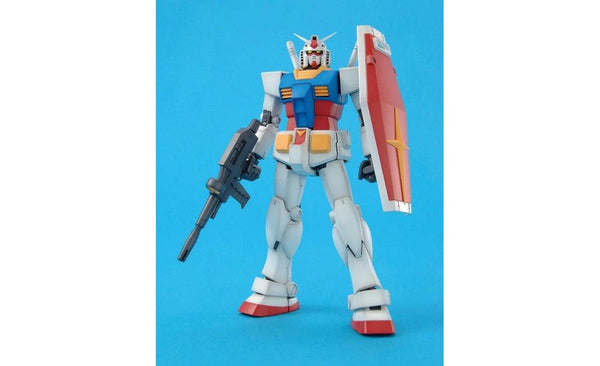 Gundam RX-78-2 (Ver 2.0) MG Model Kit - Mobile Suit Gundam