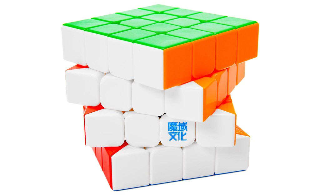 MoYu AoSu 4x4 V7 Single-Track Magnetic stickerless in hand