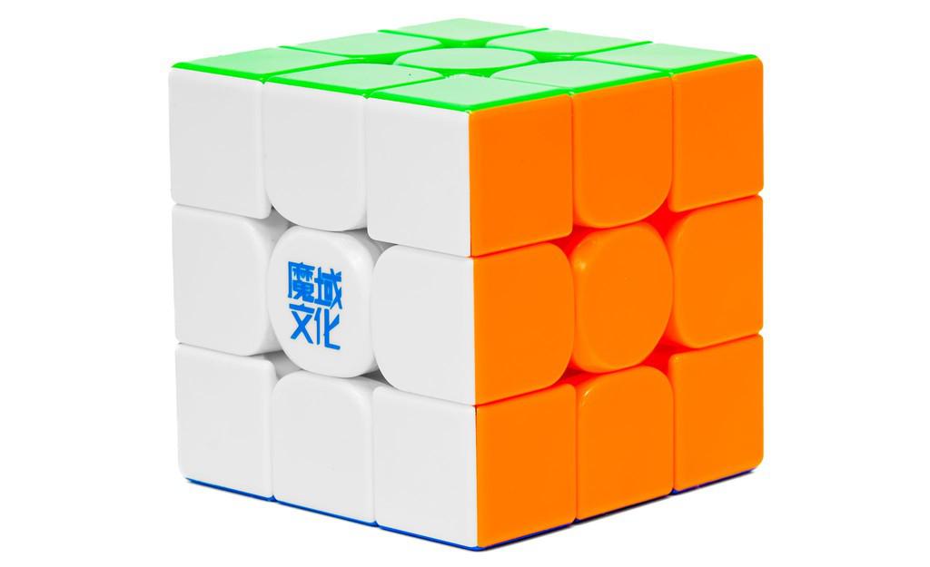 MoYu WeiLong WR M 3x3 V10 Magnetic 20-Magnet Ball-Core UV Coated stickerless detail