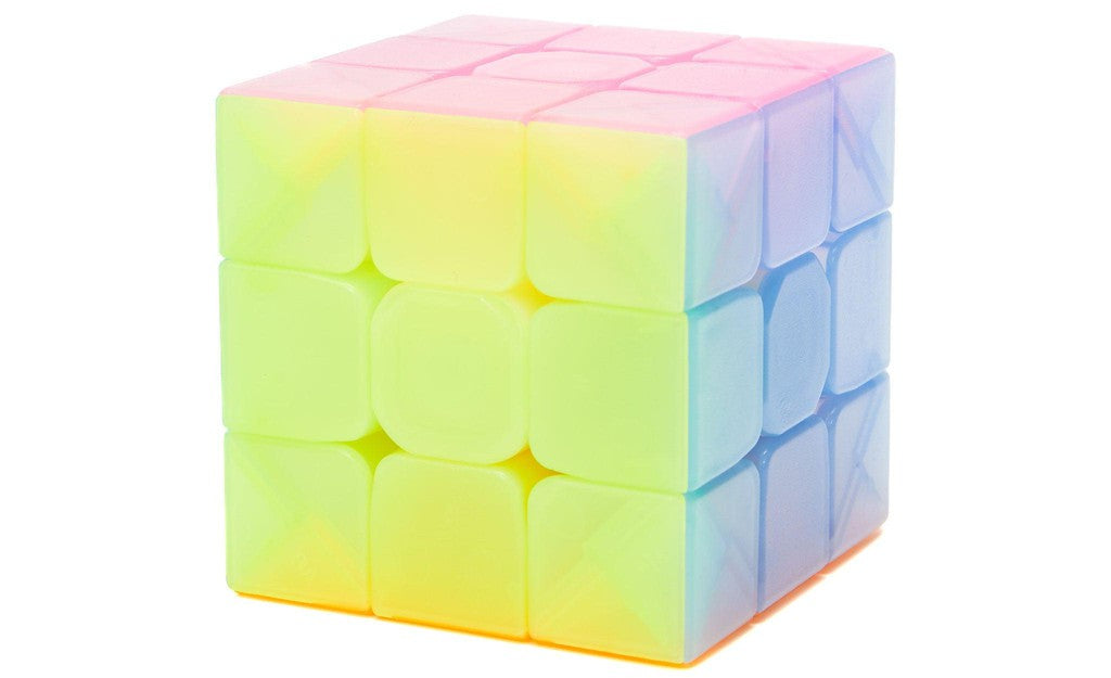 QiYi Warrior W 3x3 Jelly Edition stickerless (jelly) in hand