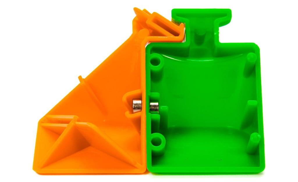 SCS Speed Cube Pro 3x3 Magnetic stickerless detail