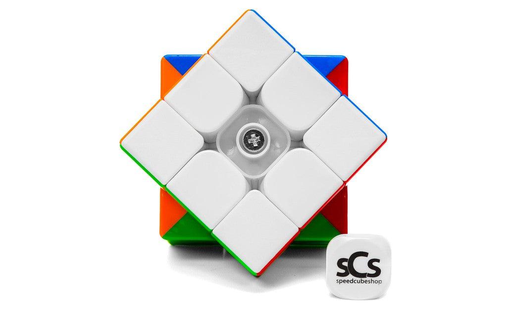 SCS Speed Cube Pro 3x3 Magnetic stickerless detail
