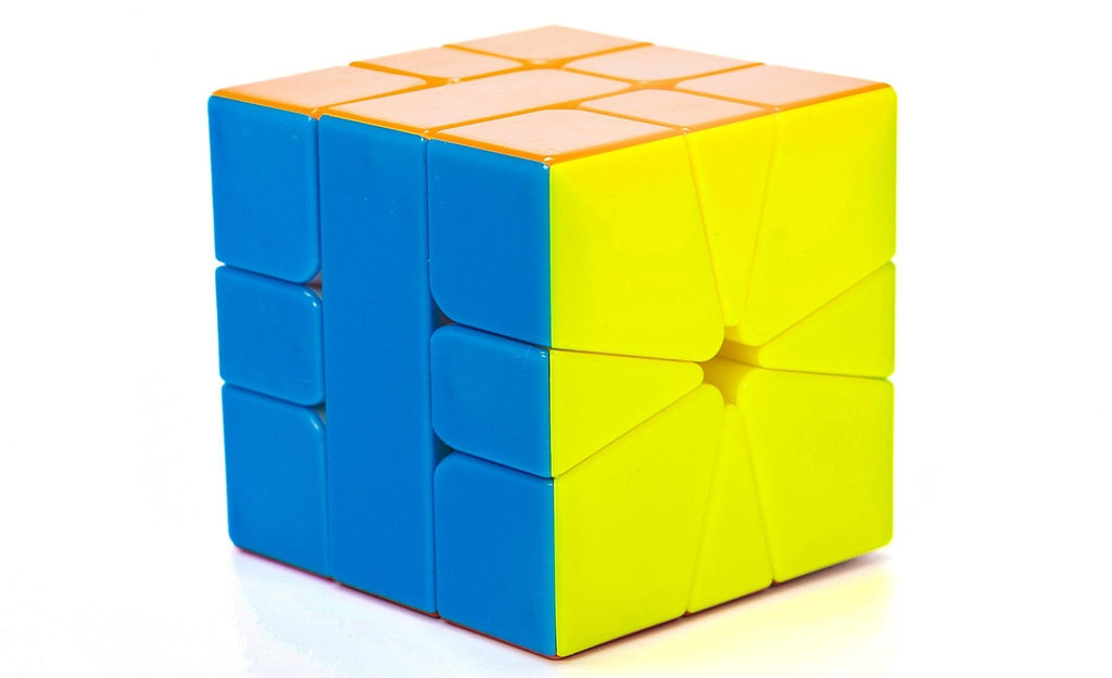 YuXin Little Magic Square-1 Magnetic stickerless in hand