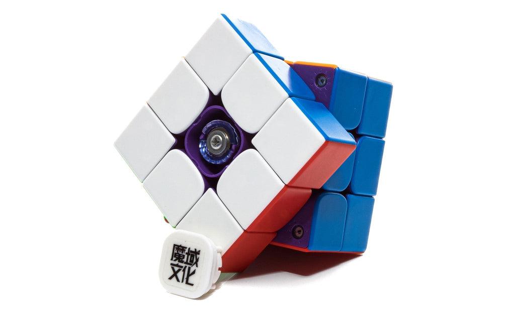 MoYu WeiLong WR M 2021 3x3 Magnetic MagLev stickerless detail