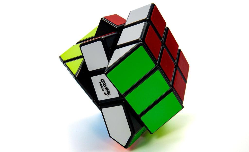Calvin's Inverted House Cube | SpeedCubeShop