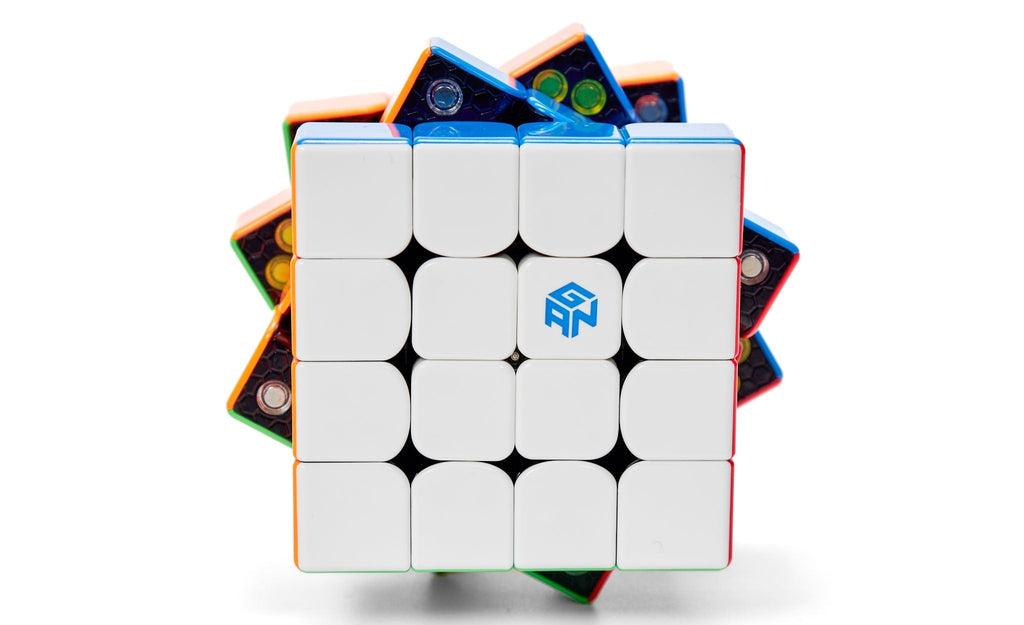 GAN460 M 4x4 Gan 460 Cubo di velocità Senza adesivo Cubo magico Gan460M  Puzzle Adesivo Adesivi Cubo Magico Giocattoli per bambini per Speedcuber –  i migliori prodotti nel negozio online Joom Geek