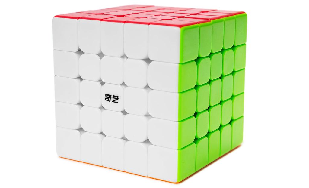 QiYi Warrior 5x5 stickerless detail