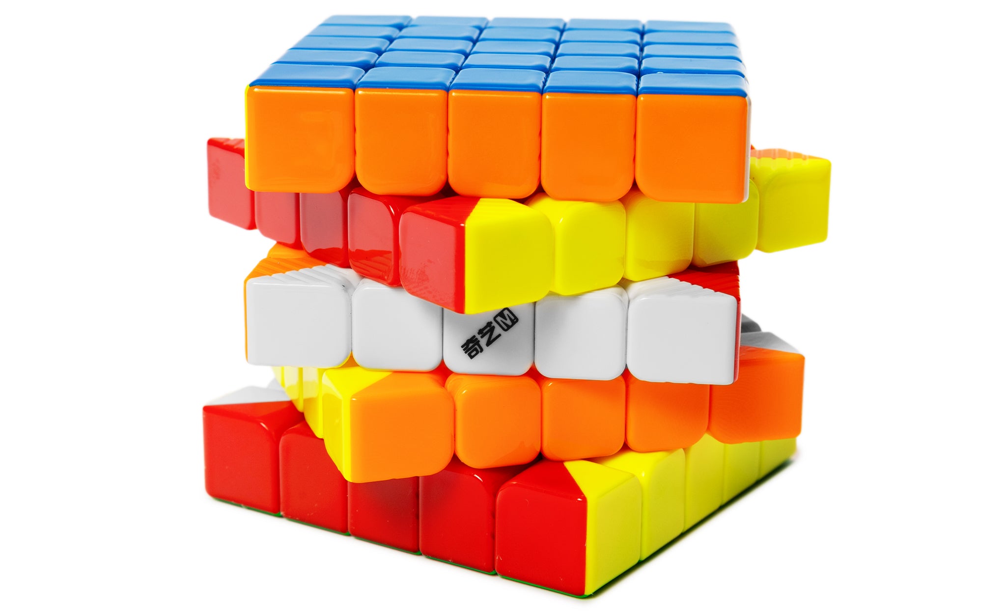 QiYi M Pro 5x5 (Magnetic, Ball-Core, UV Coated)
