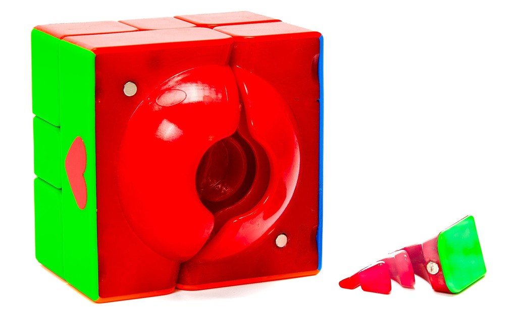 YJ MGC Square-1 Pro-R (Magnetic, MagLev) | SpeedCubeShop