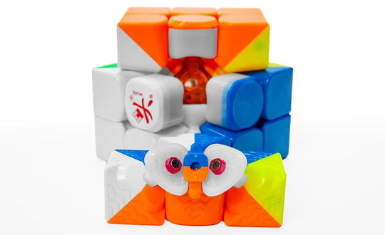 DaYan GuHong Pro+ 3x3 (Magnetic, MagLev, Core Magnets) - 54mm | SpeedCubeShop