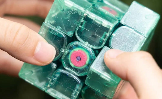 GAN 15 3x3 Emerald (Magnetic, MagLev, Core Magnets, UV Coated) - Limited Edition