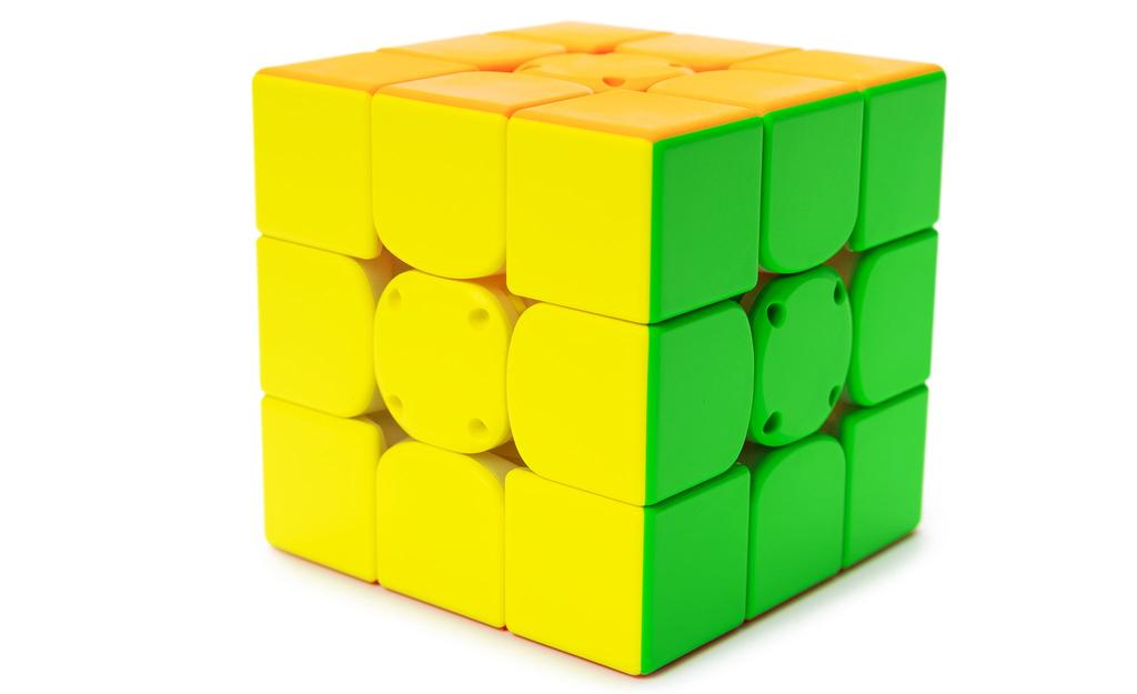 GAN i Carry 4 3x3 (Magnetic) - Bluetooth Smart Cube