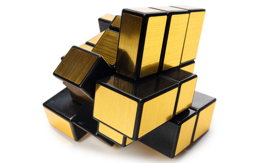 Gray Mirror Illusion (Mixed)