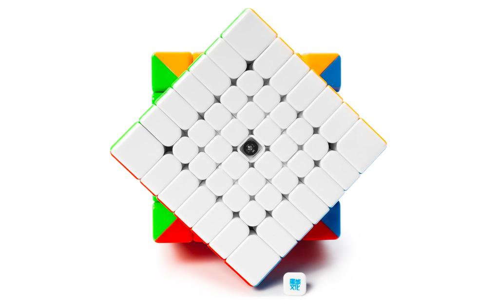 MoYu AoFu 7x7 V5 Triple-Track (Magnetic, Ball-Core, UV Coated)