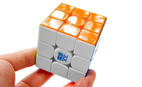 MoYu WeiLong 3x3 V11 (Magnetic, MagLev, 20-Magnet Ball-Core, UV Coated)