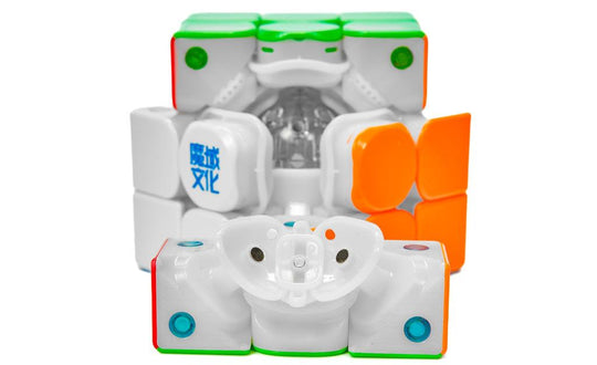 MoYu WeiLong 3x3 V11 (Magnetic, MagLev, 20-Magnet Ball-Core, UV Coated)