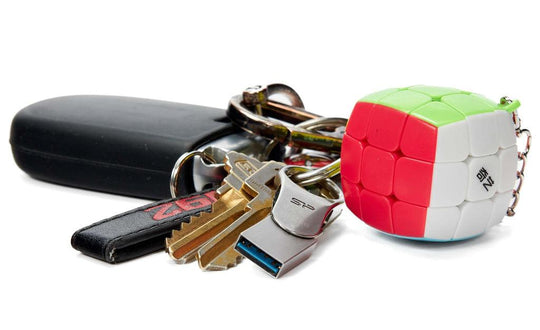 QiYi 3x3 Mini (Pillowed) - 3cm, Keychain | SpeedCubeShop