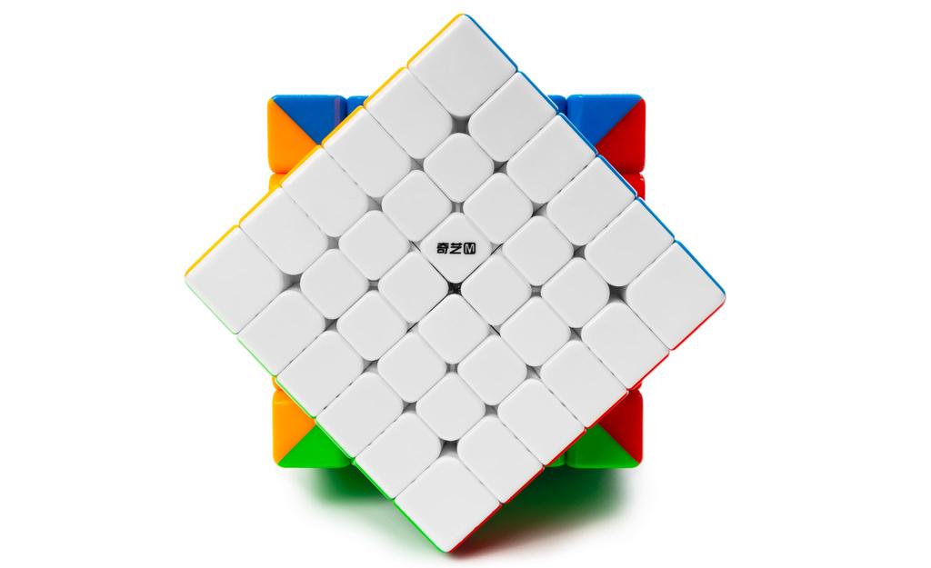 QiYi M Pro 6x6 (Magnetic, Ball-Core, UV Coated)